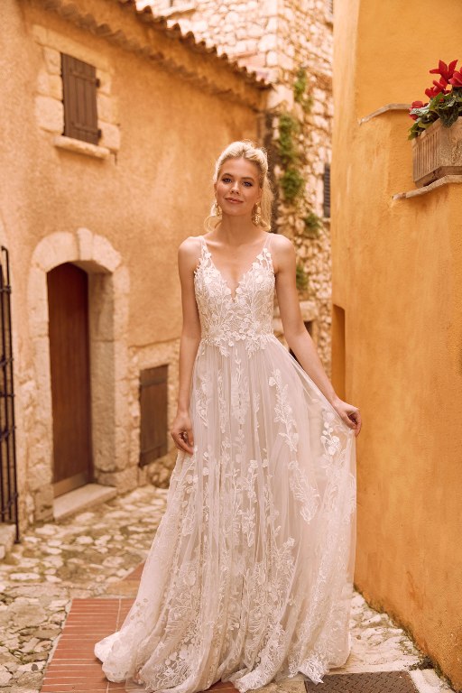 Accapella Bridal