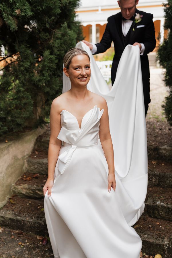 Real Bride Courtney: Finding the Dress That Felt Just Right