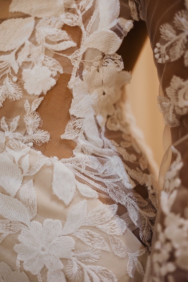 Why Knowledge Matters When Choosing Your Wedding Dress